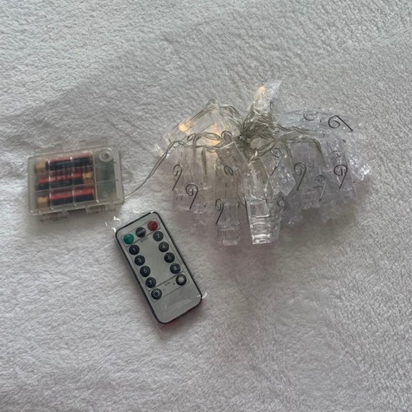 LED String Lights Photo Clips with Remote - Picture 3 of 6